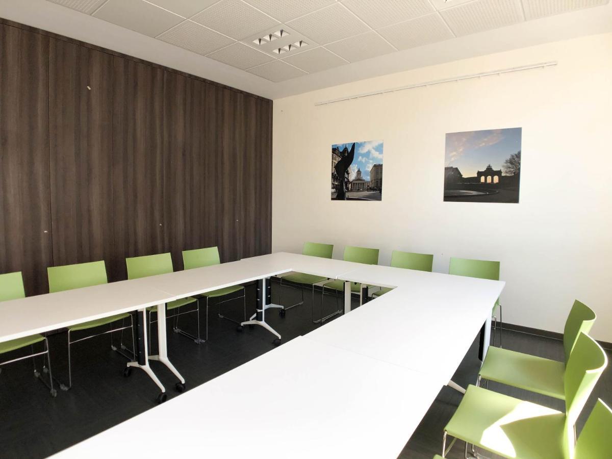 Hi Generation Europe Hostel Sint-Jans-Molenbeek Exterior photo