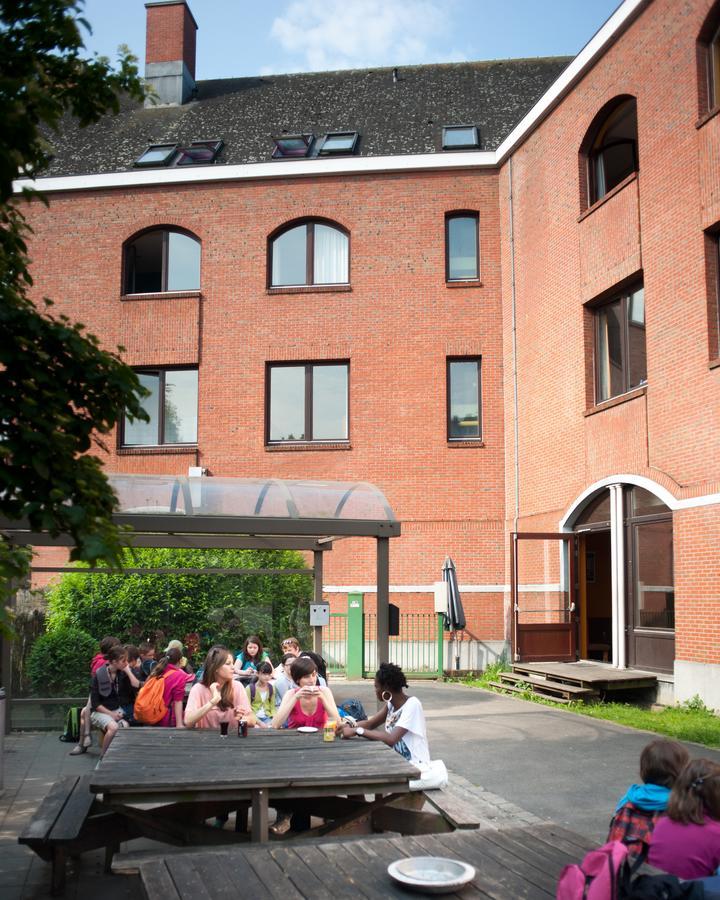 Hi Generation Europe Hostel Sint-Jans-Molenbeek Exterior photo