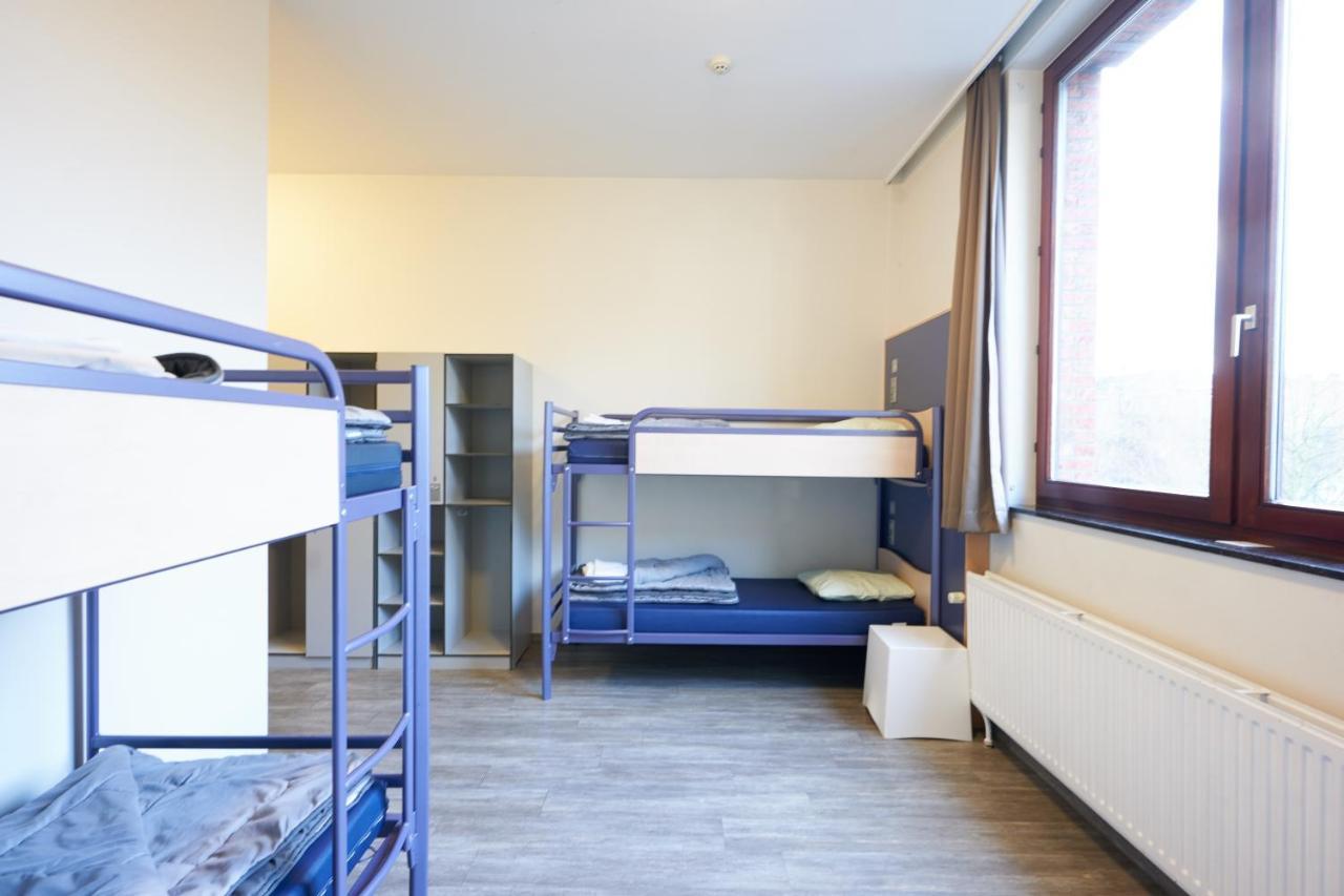 Hi Generation Europe Hostel Sint-Jans-Molenbeek Exterior photo